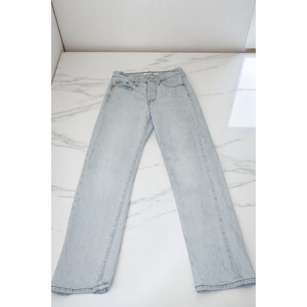 Levi's Premium Wedgie Straight Jeans – Size 25 – Gray Wash Button Fly Denim
